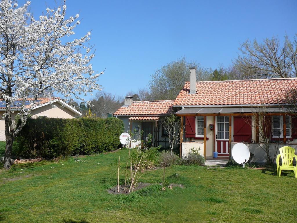 Guesthouse La Burle Parentis-en-Born Ruang foto