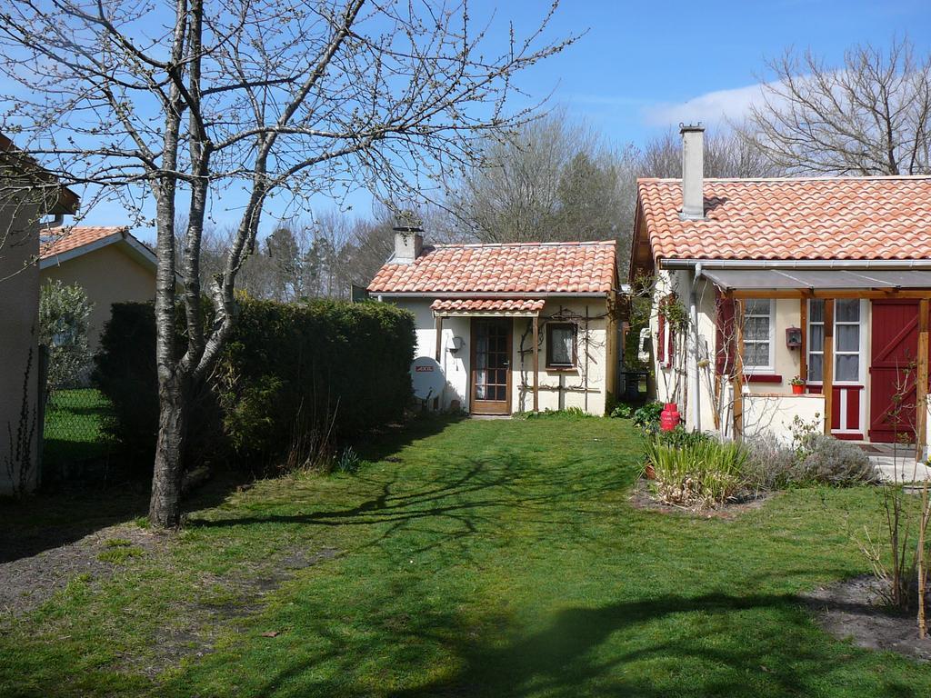 Guesthouse La Burle Parentis-en-Born Ruang foto