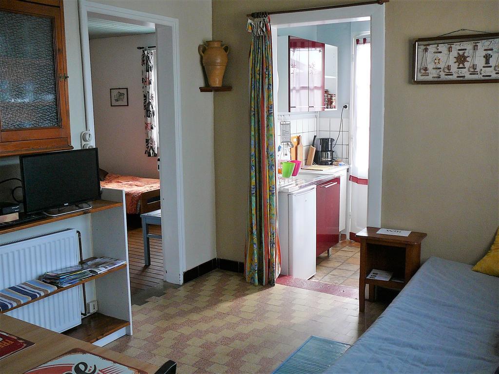 Guesthouse La Burle Parentis-en-Born Bagian luar foto